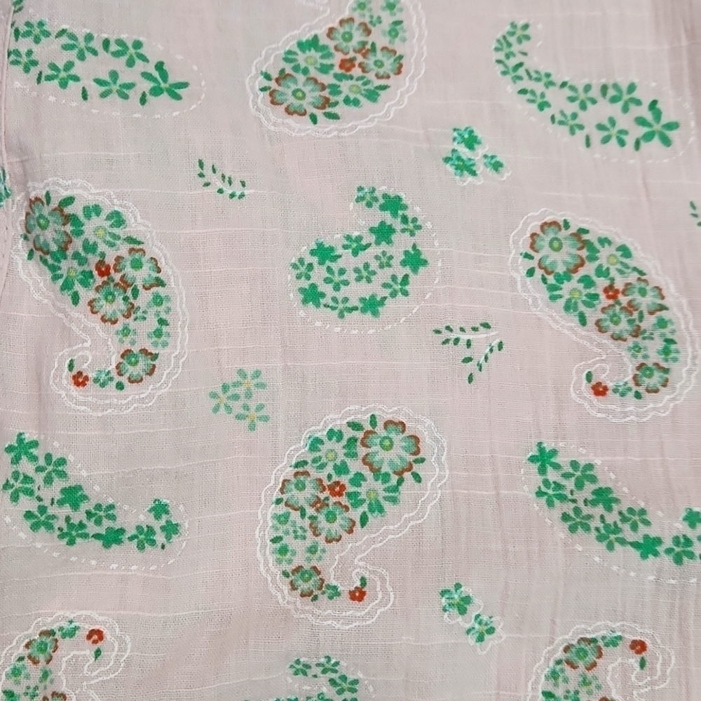 Cottagecore Paisley Button Front Tank Top - Picture 5 of 5